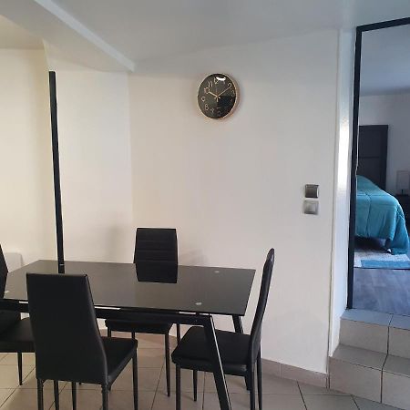 Firas Appartement Valenciennes Eksteriør bilde