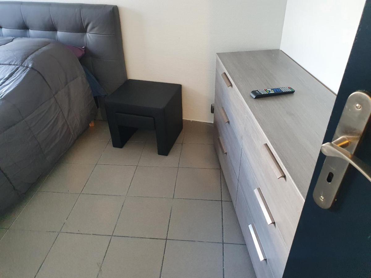 Firas Appartement Valenciennes Eksteriør bilde