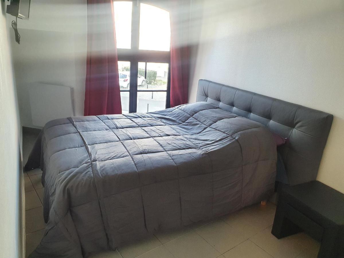 Firas Appartement Valenciennes Eksteriør bilde
